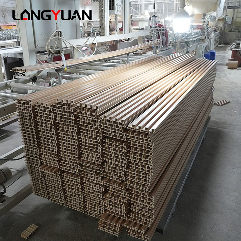 Paneles Decorativos de Madera Natural y Plástico Compuesto WPC PVC para Revestimiento Interior, Paneles de Pared Ranurados para Interiores