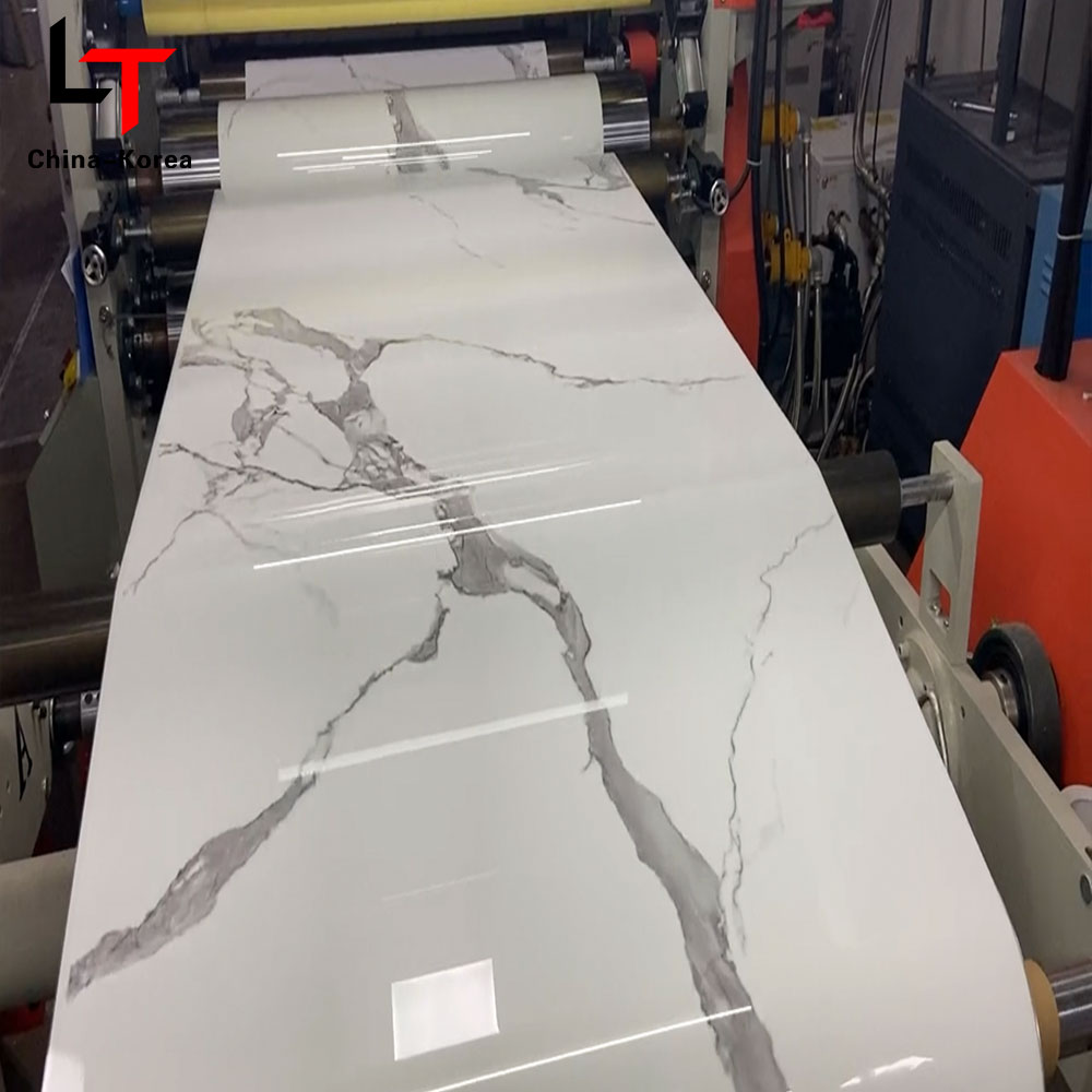 Película Decorativa de PVC con Mármol Dorado Metálico para Transferencia de Calor, Rollos de Estampado en Caliente para Prensa al Vacío, Fabricante de Laminación Dorada
