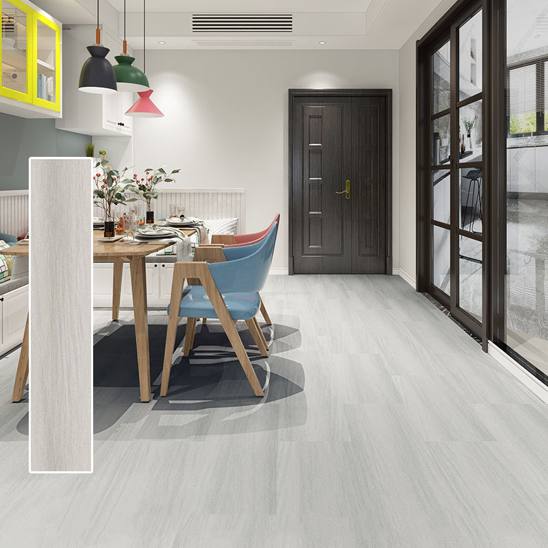 Piso de Vinilo Rígido con Núcleo Blanco y Negro, Grano de Madera, Sistema de Cierre Interlock, Piso PVC para Interiores, Piso SPC